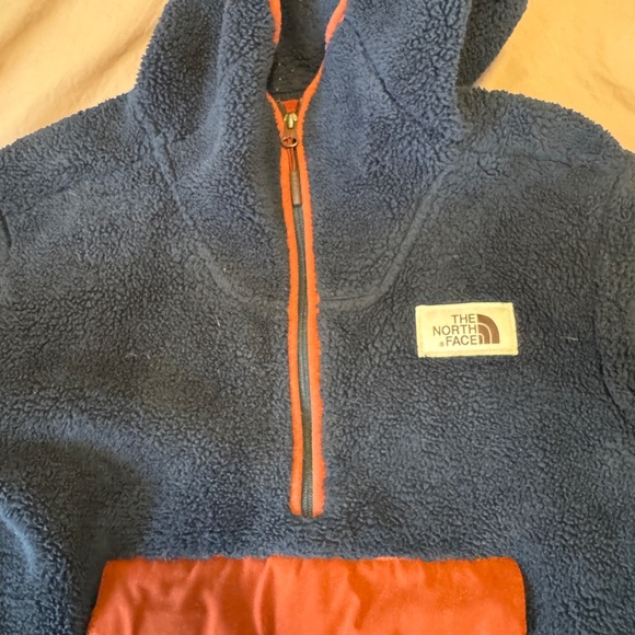Mens North Face half zip pullover - S - Picture 4 of 6